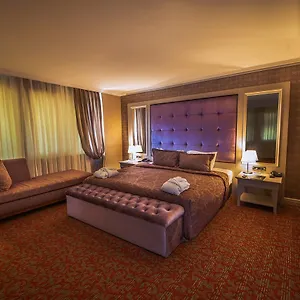 Dream Hill Business Deluxe Hotel