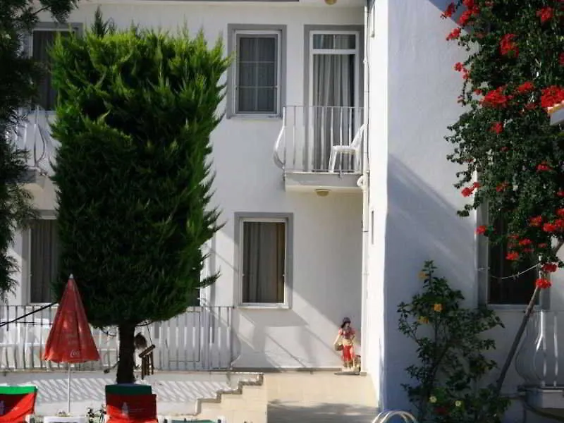 Tugay Hotel Fethiye 2*,